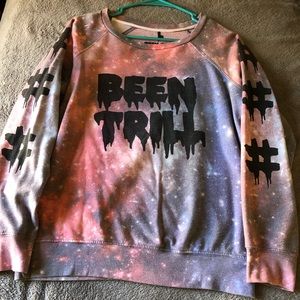 Women’s crew neck